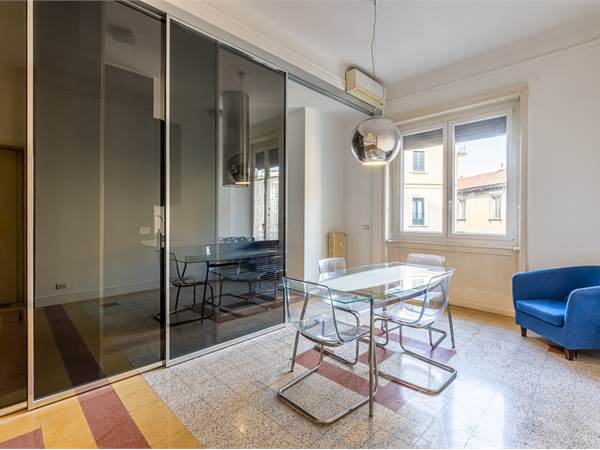 2 bedroom apartment 在 出售 到 Milano